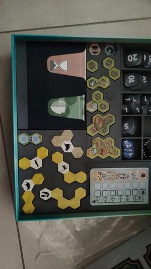 Ark Nova + Marine Worlds (extra space for cards)   