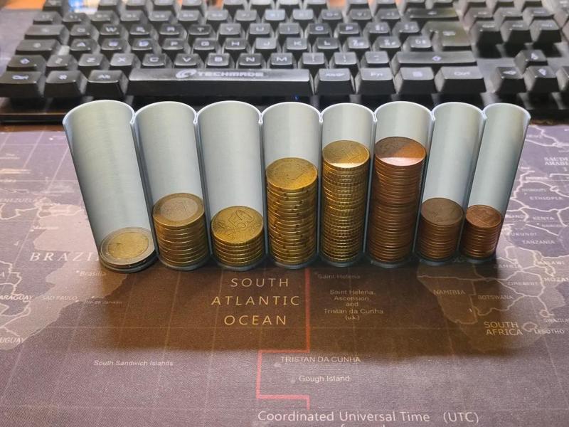 Euro coin holder, filament saver/fast printing   