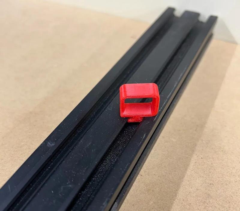 2020 Aluminum Extrusion Twist in Cable Guides   