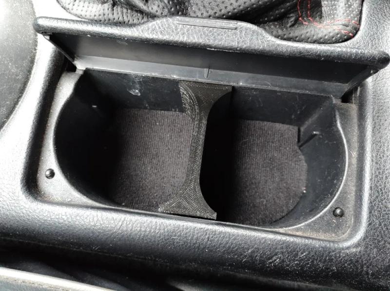 Lexus IS200 IS300 Cupholder   