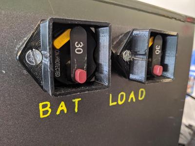 DC circuit breaker guard