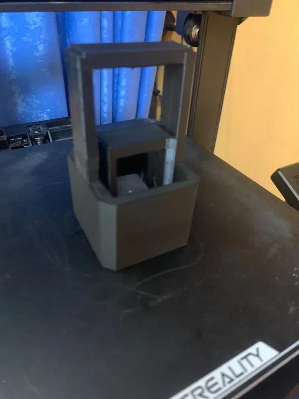 Magnetic pickup tool for 2.5 3.5 cm magnets   