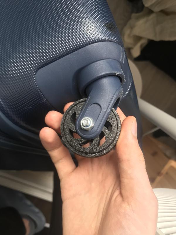 Parametric Suitcase Wheel