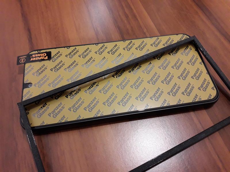 Samsung galaxy A54 and S23 FE - safety glass installation tool - Panzerglass