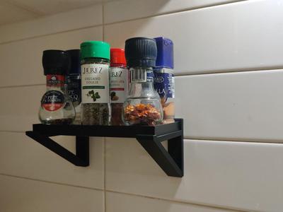 Small shelf easy to clean.