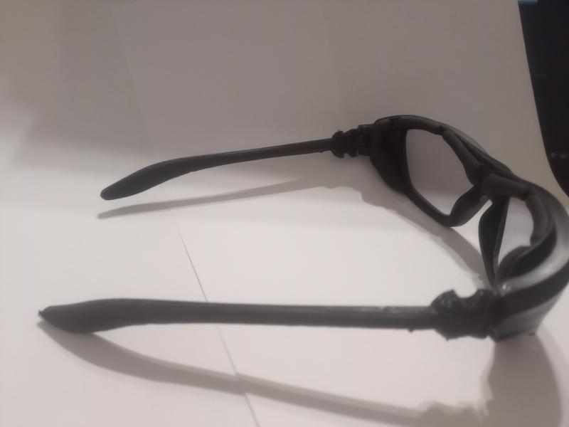 sports eyewear legs