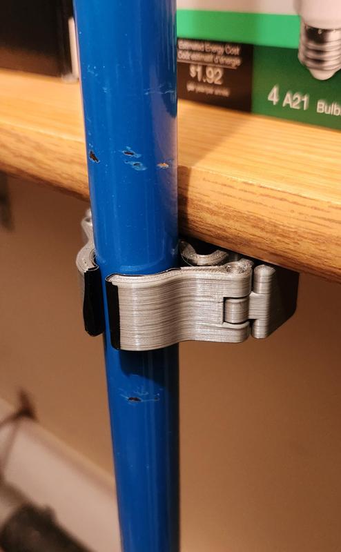 Broom Holder, Print in Place, Vertical Screws