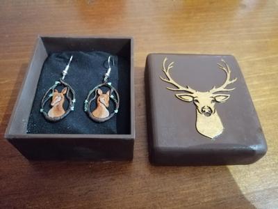 Boucle d'oreille biche / Deer earing