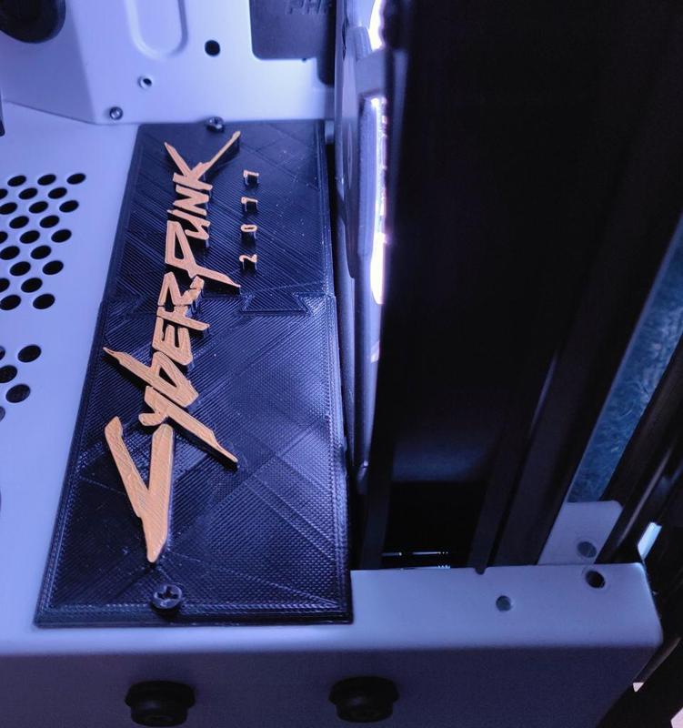 Phanteks Enthoo Pro M HDD bracket cover - Cyberpunk 2077 and plain
