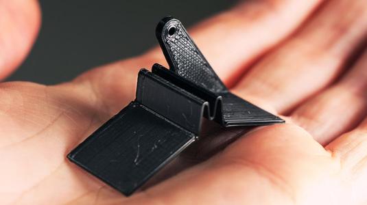 Compliant Servo Control Horn Mechanism
