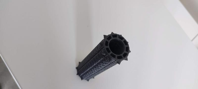 Bicycle handlebar grip for big hands