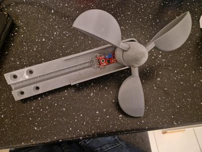 Anemometer for awnings without support