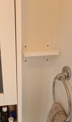 Small Bathroom Shelf