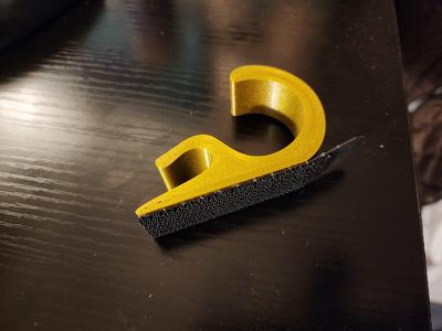 command strip curtain hook