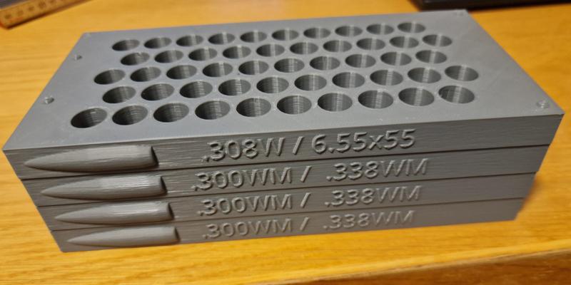 Reloading plates.