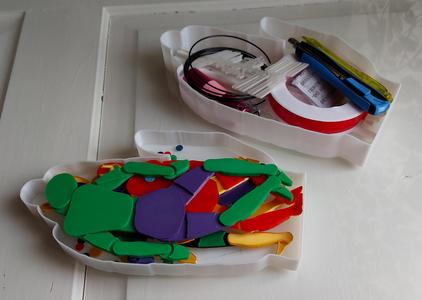 Handy hand tray/box