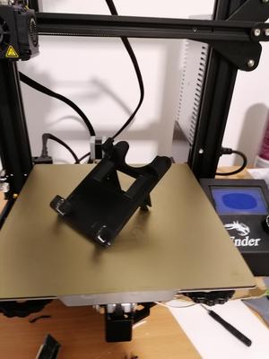 Mobile holder to car