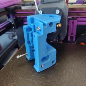 Voron_MGN12_umbilical_strain_relief_nut