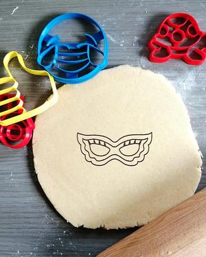 Mask 2 Cookie Cutter