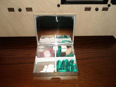 Medicine Divider
