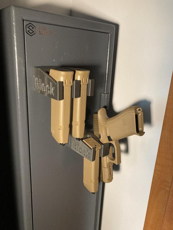 GLOCK MAGNETIC MOUNT FOR STORAGE UNITS 2-PACK: Glock + Magazine and 2 Magazines