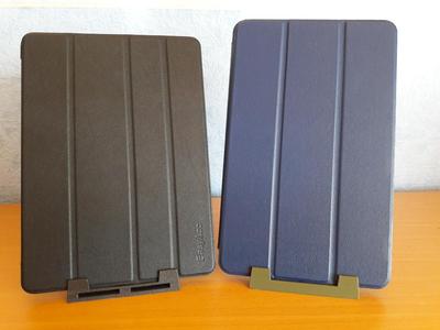 tablet holder with or without soundspeaker holes