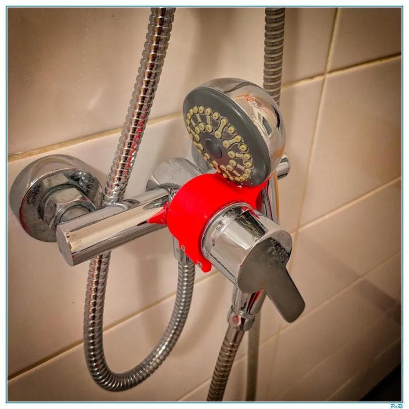 Držák sprchy na pákové baterii   