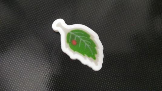 Multicolor Everlasting summer pin