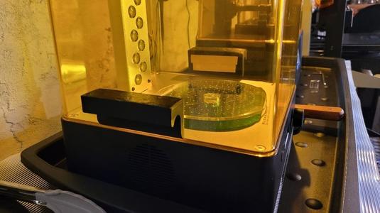 Handle for resin printer covers