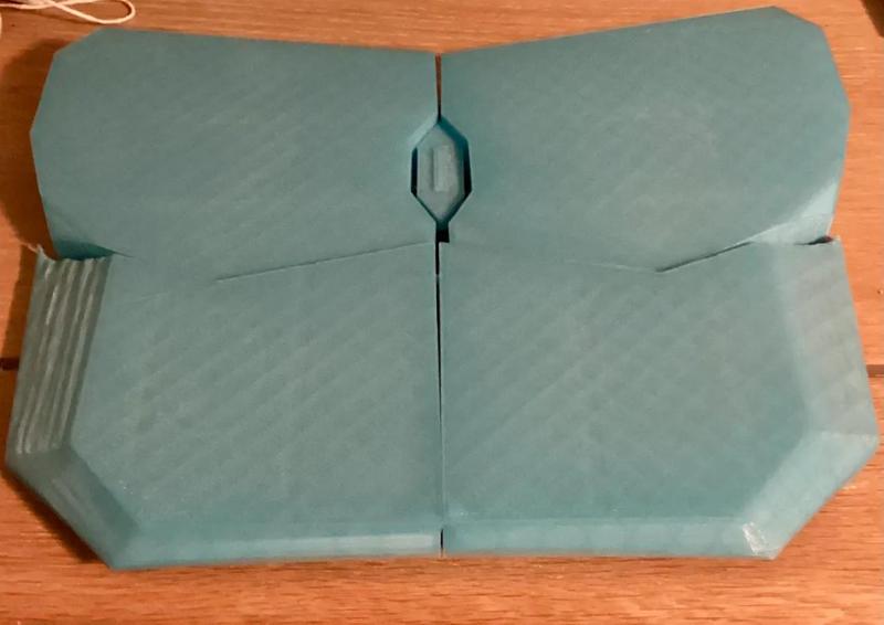 Mandalorian chest armor V1   