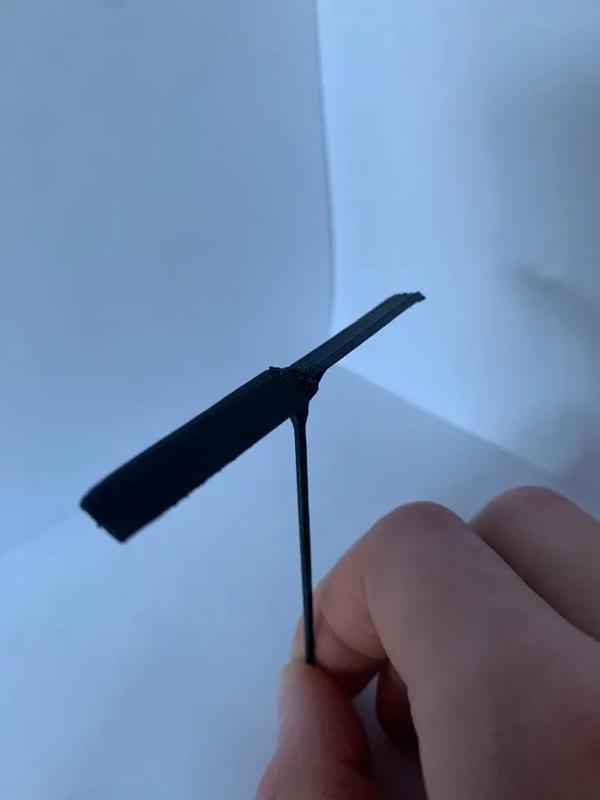 Hand helicopter (~2g)   