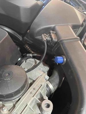 BMW Vacuum line cap