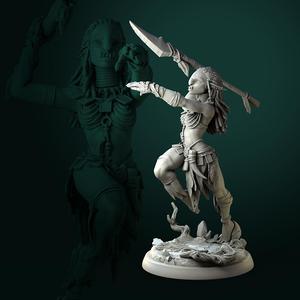 Troll female warrior  V3 75mm pre-supported