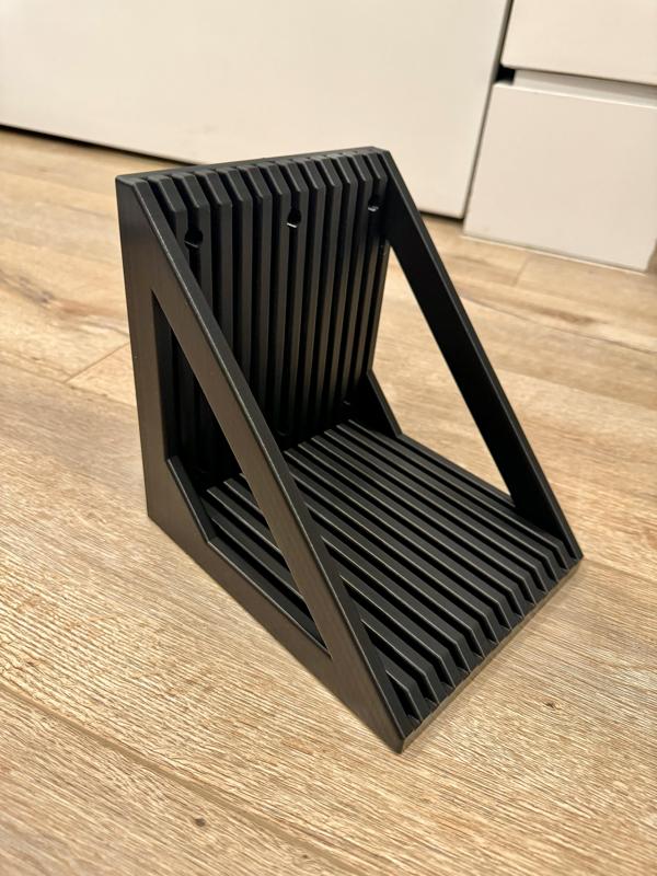 Bambu X1 Build Plate Holder - Wall Mount - 5 to 20 Plates - Thin or Thick Plates (Lightyear G10)