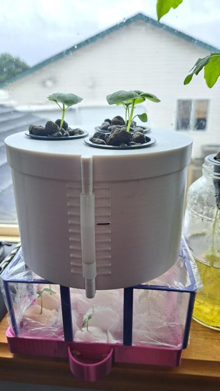 Kratky Hydroponic container with water level indicator 154mm dia. Multiple size options