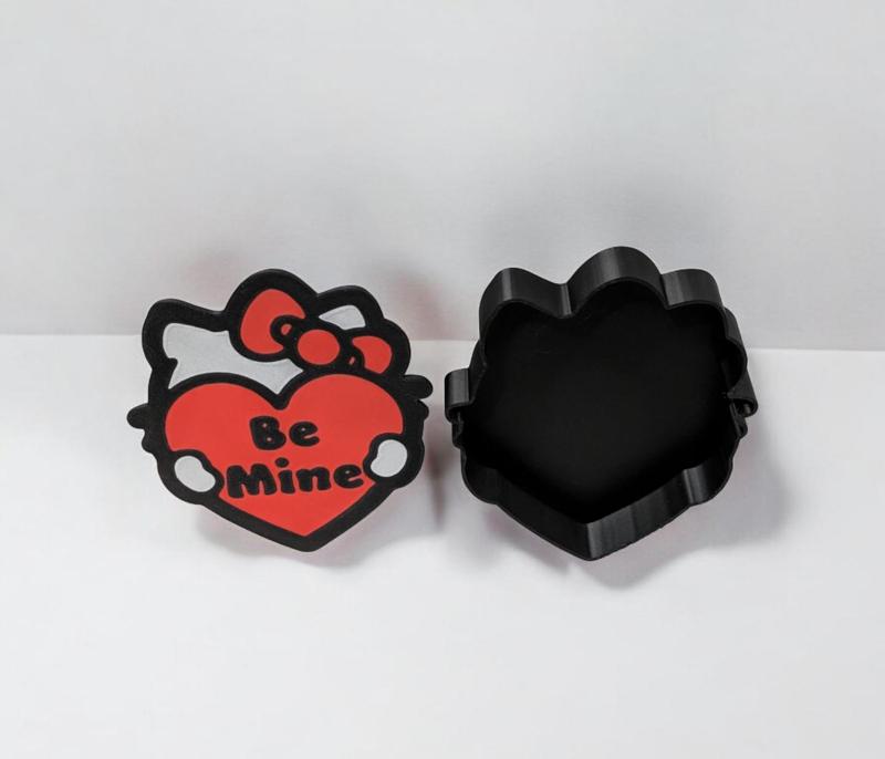 Hello Kitty Valentine's Box