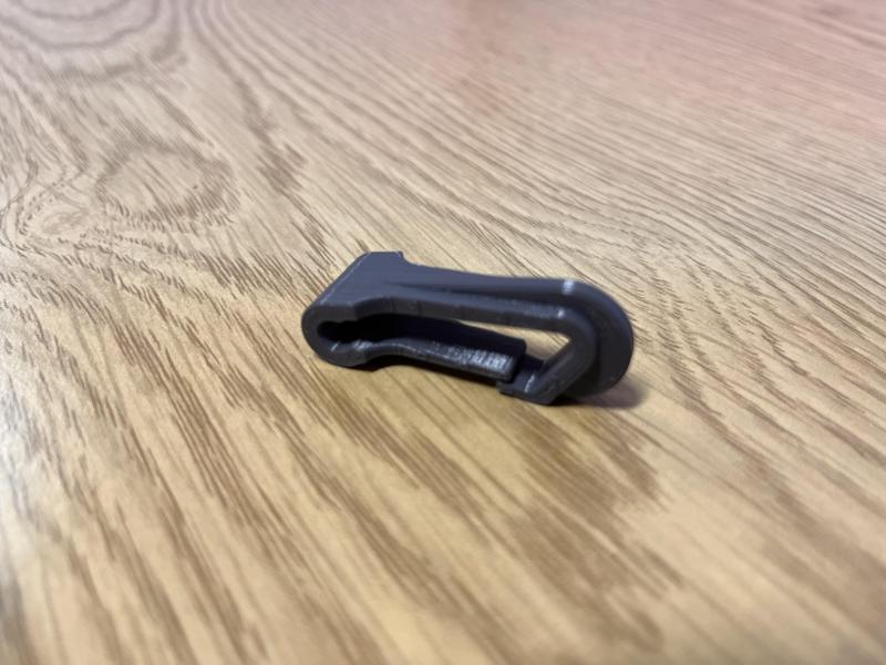 Laptop Bag Shoulder Strap Clip