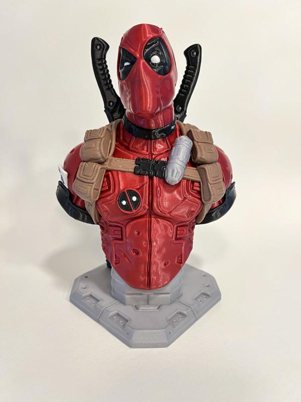 Deadpool Ace of Spades Bust