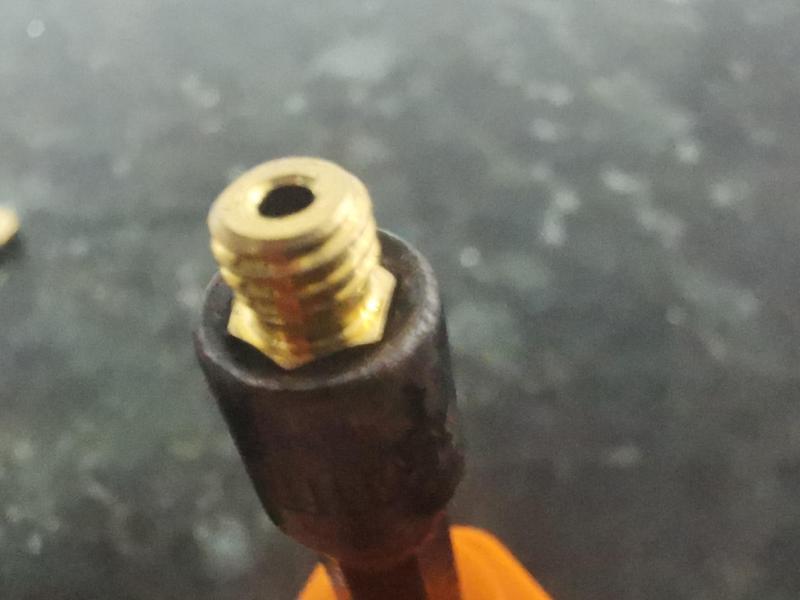 Adaptable universal socket wrench