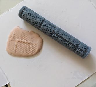 Texture Rolling Pin - Metal Crosshatch Panels