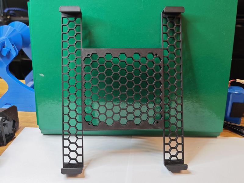 Arzopa Z1FC - VESA mount adapter