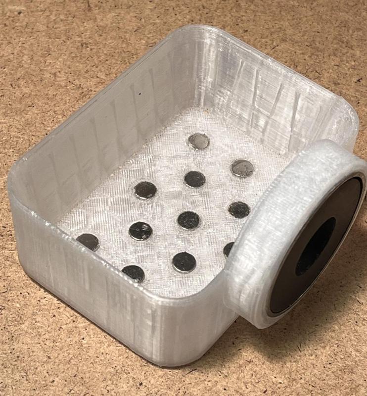 Magnetic rectangle tray 52mm and 8mm ceramic round base magnets