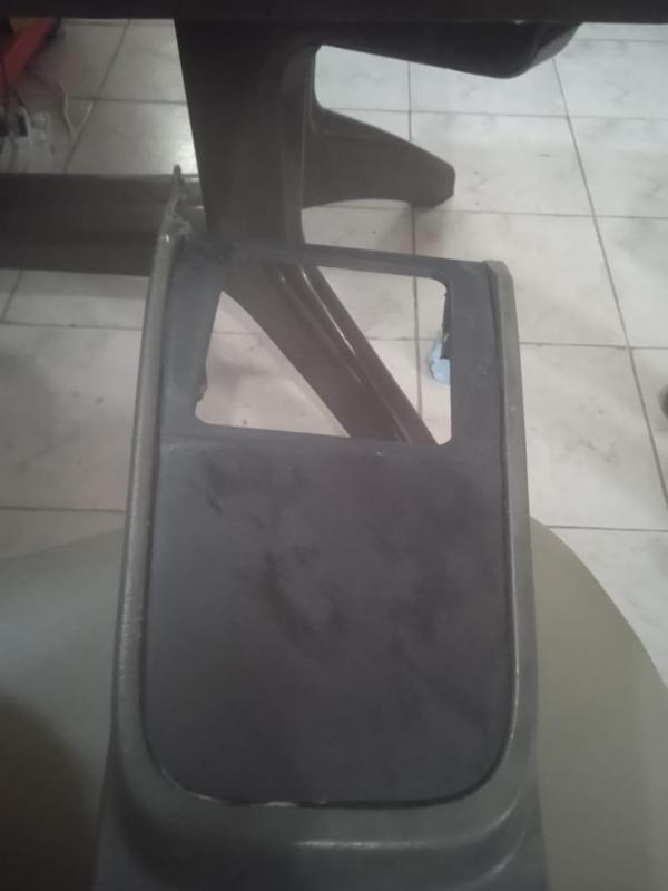 Tapa de palanca kia spectra