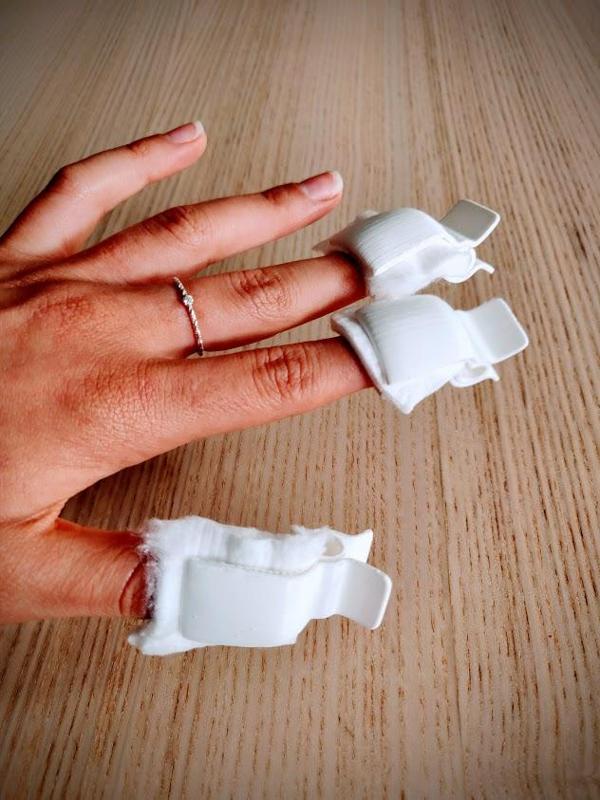 Soak off nail clipper