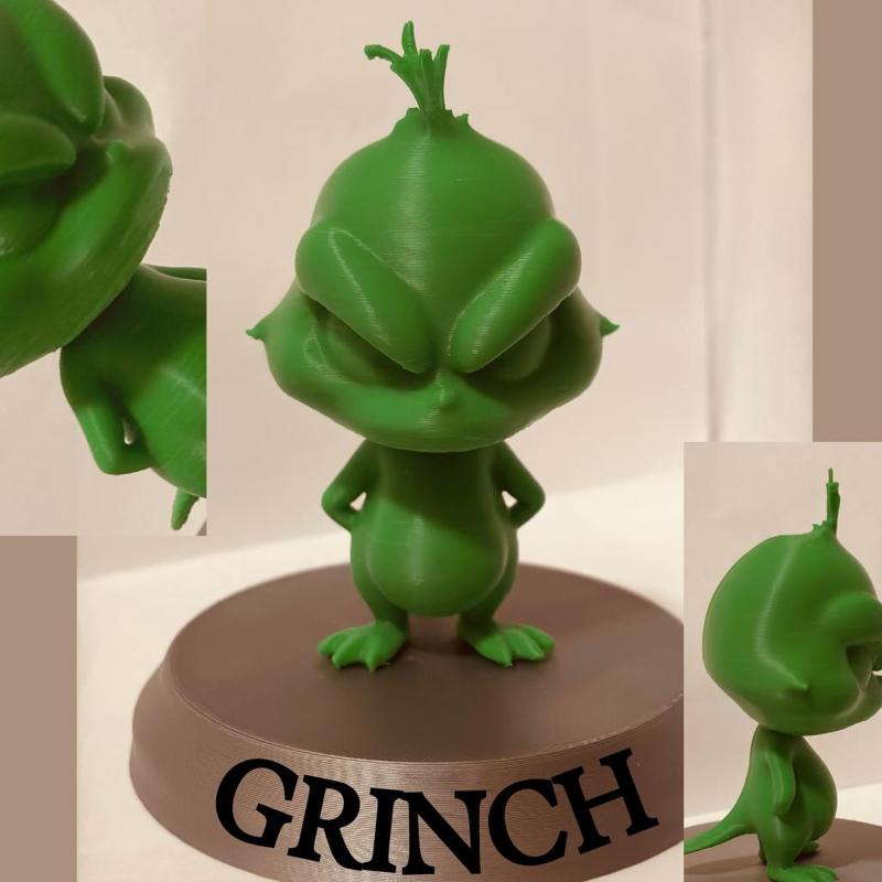 Grinch Statuette