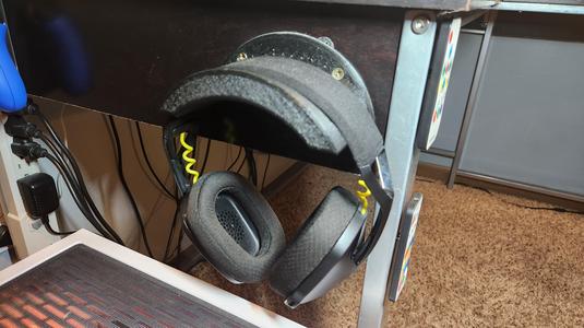 Headphone Holder