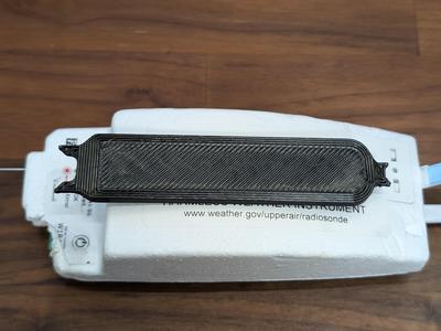 Vaisala RS41 Radiosonde Tool (To release the clips and open)
