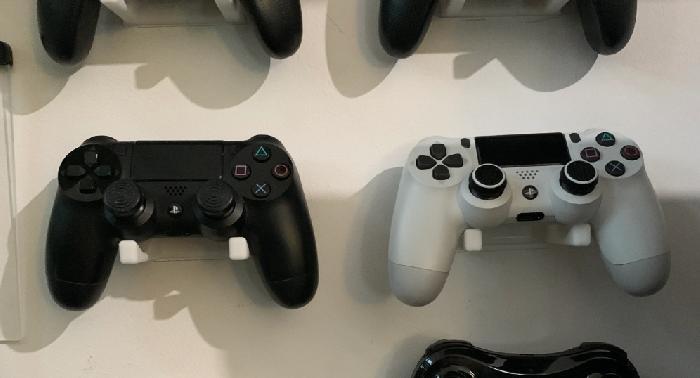 Universal Controller Mount (Switch/Xbox One/PS4/PS5/Series X/Etc) - NO SUPPORTS/ONE PIECE/SINGLE SCREW