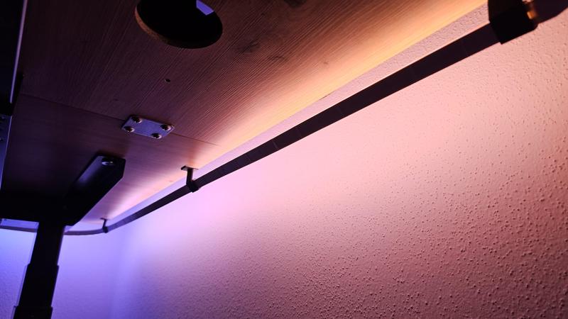 Hue Lightstrip 45° Clip