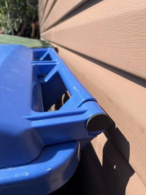 Recycling bin hinge cap